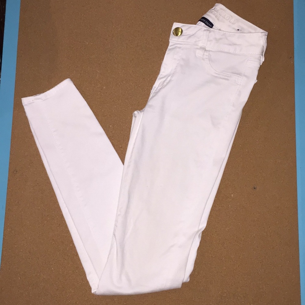 AEO white jeggings